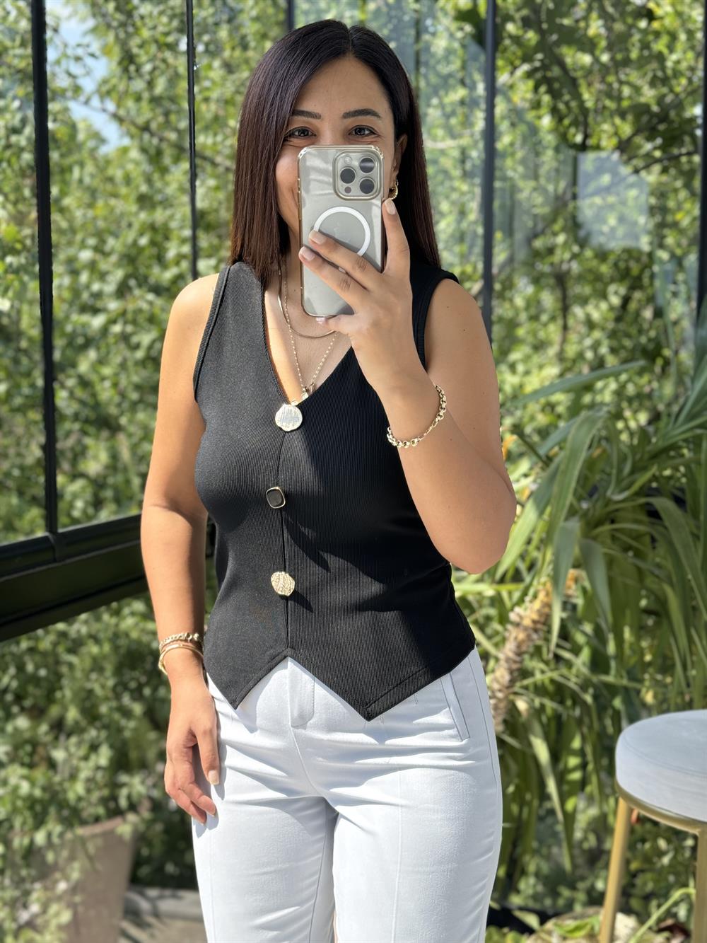 Gold Düğmeli Yelek Siyah