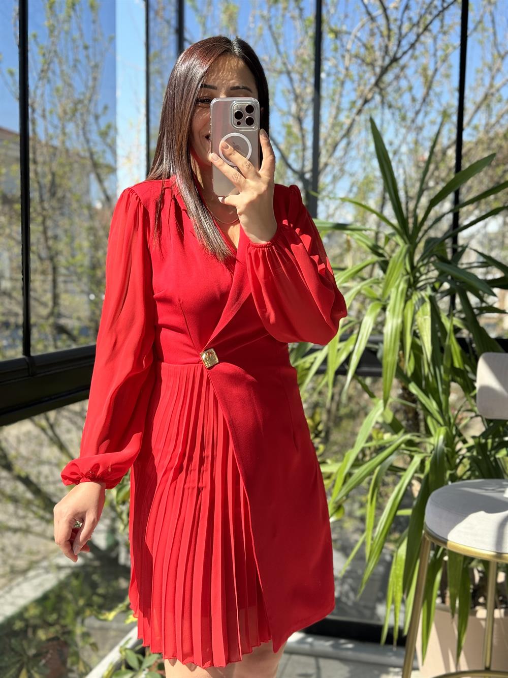 Gold Tokalı Elbise Kırmızı