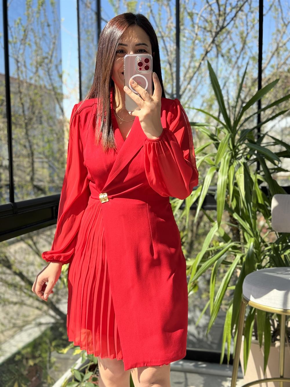 Gold Tokalı Elbise Kırmızı