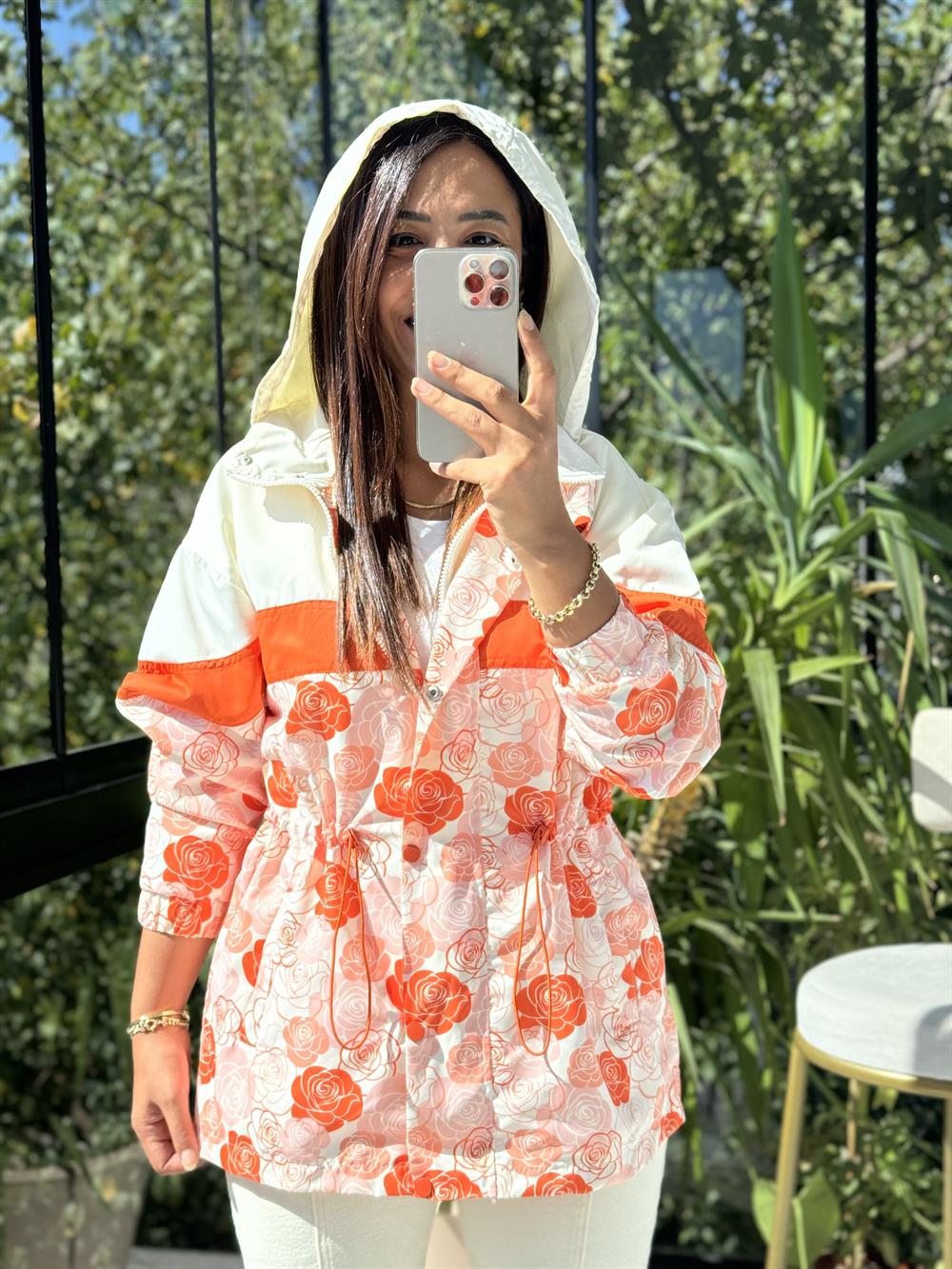 Gül Desen Yağmurluk Turuncu