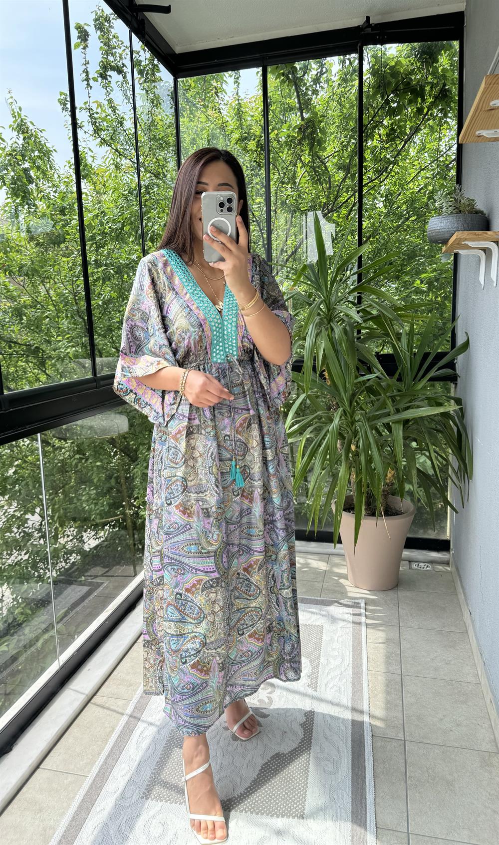 Gümüşlü V Detay Etnik Desen Elbise Lila