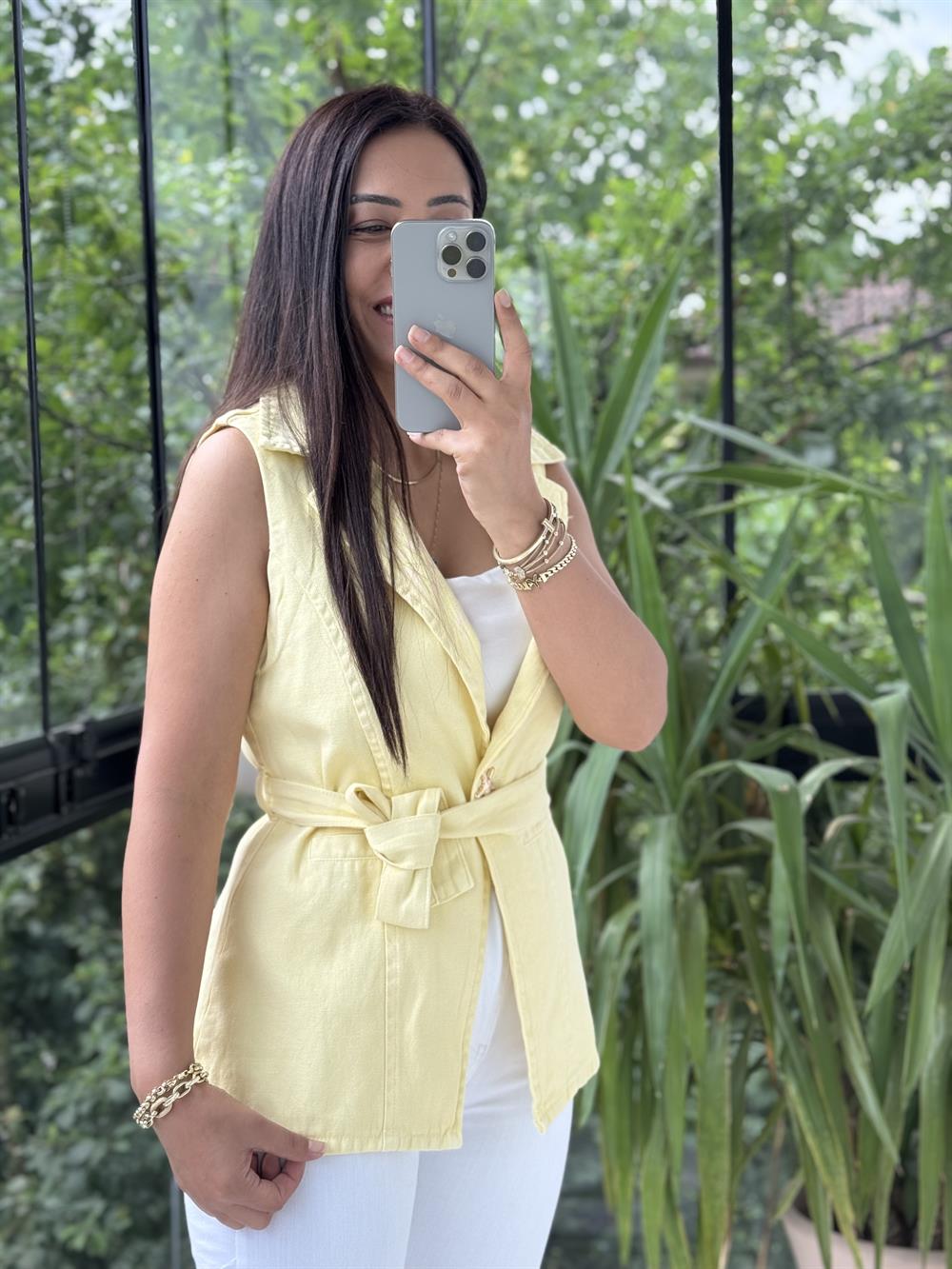 Güneş Düğmeli Gabardin Yelek Sarı