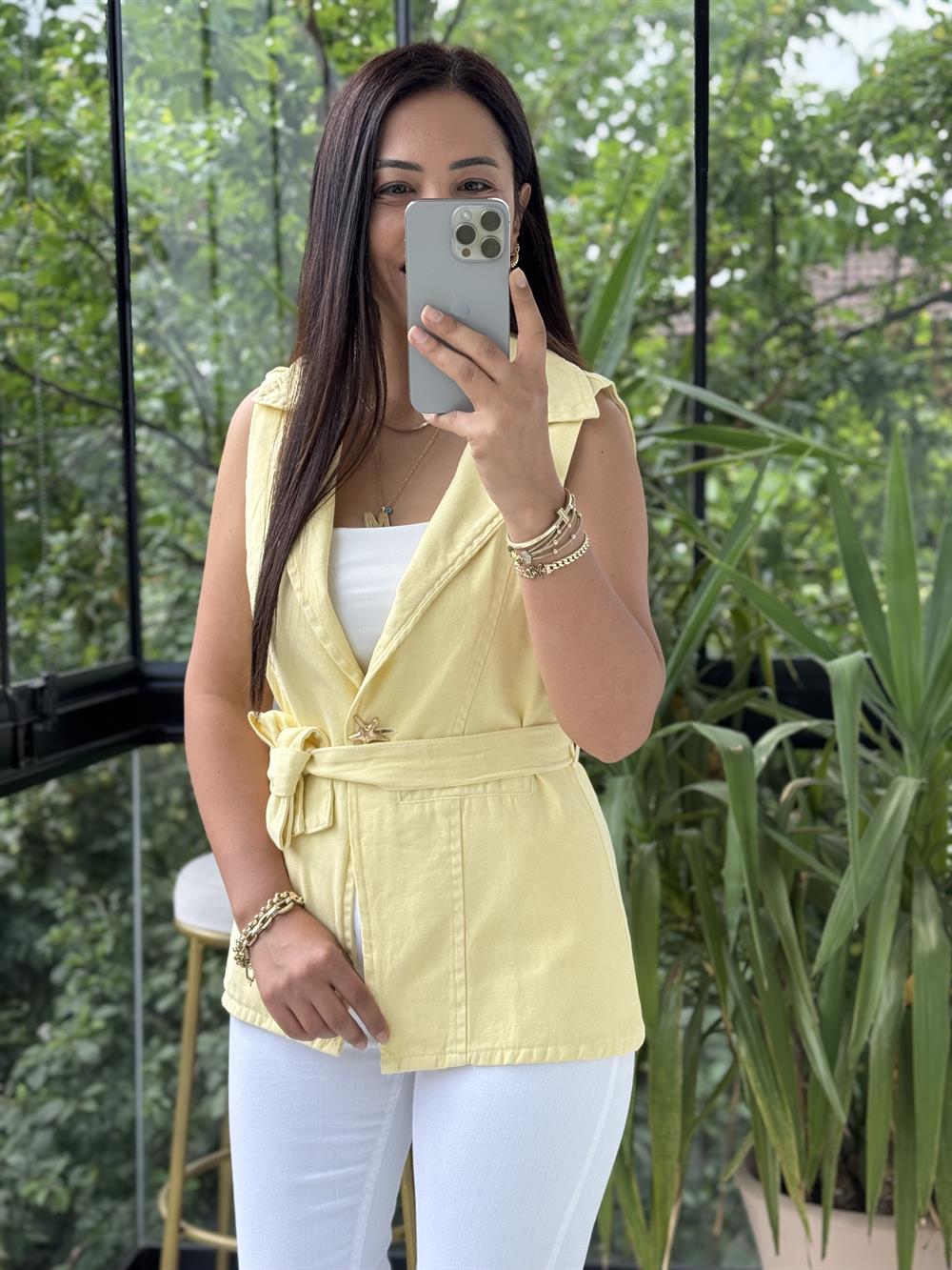 Güneş Düğmeli Gabardin Yelek Sarı