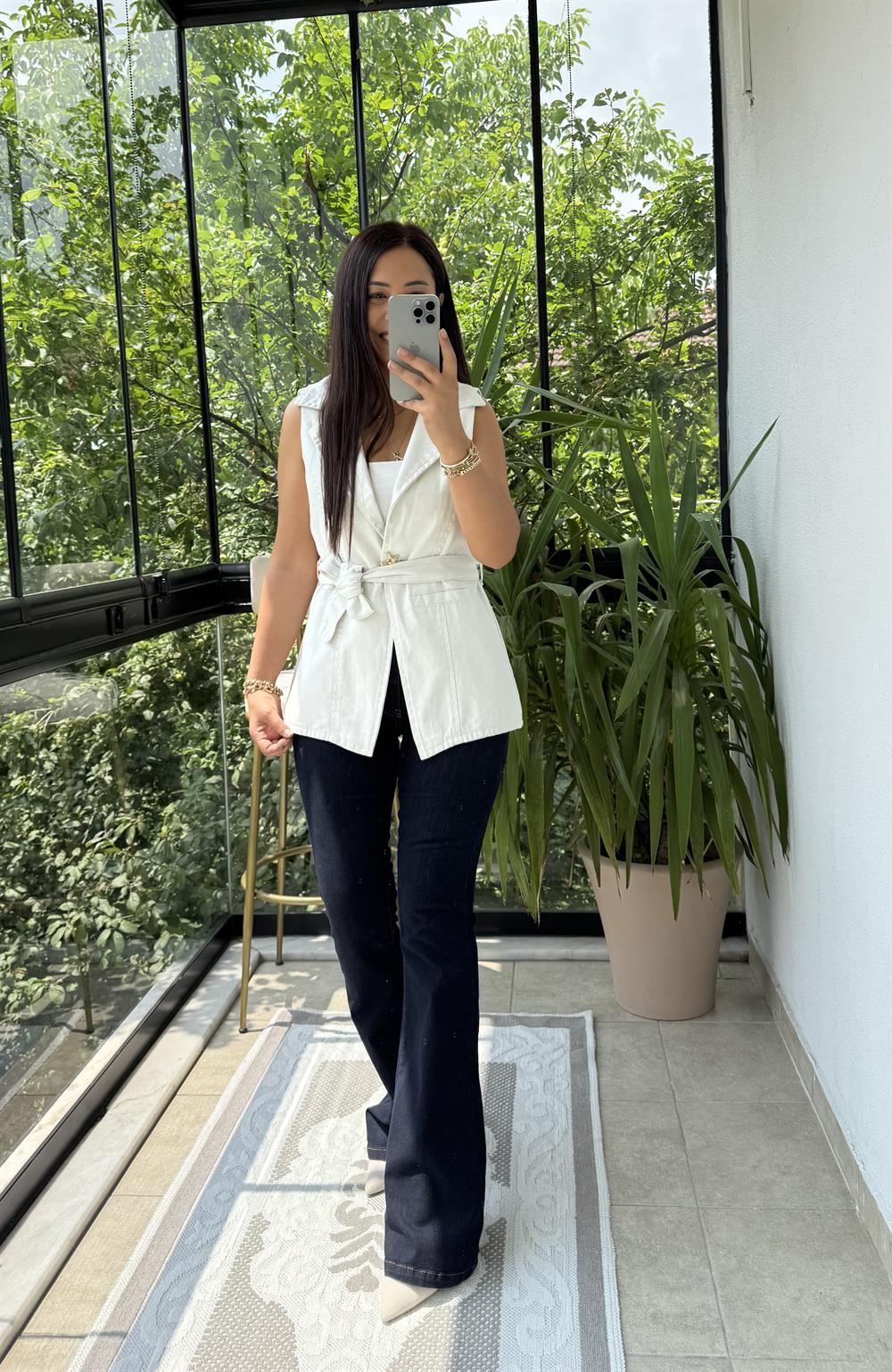 Güneş Düğmeli Gabardin Yelek Taş