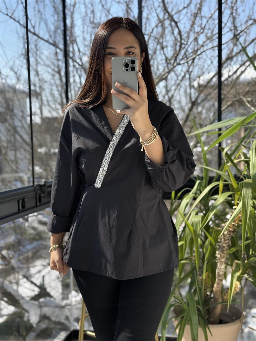 İnci Şeritli Taşlı Gömlek Siyah