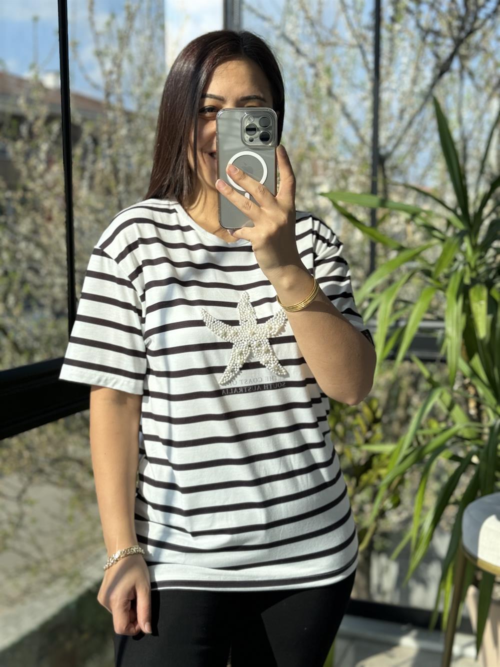 İnci Yıldız Tişört Siyah