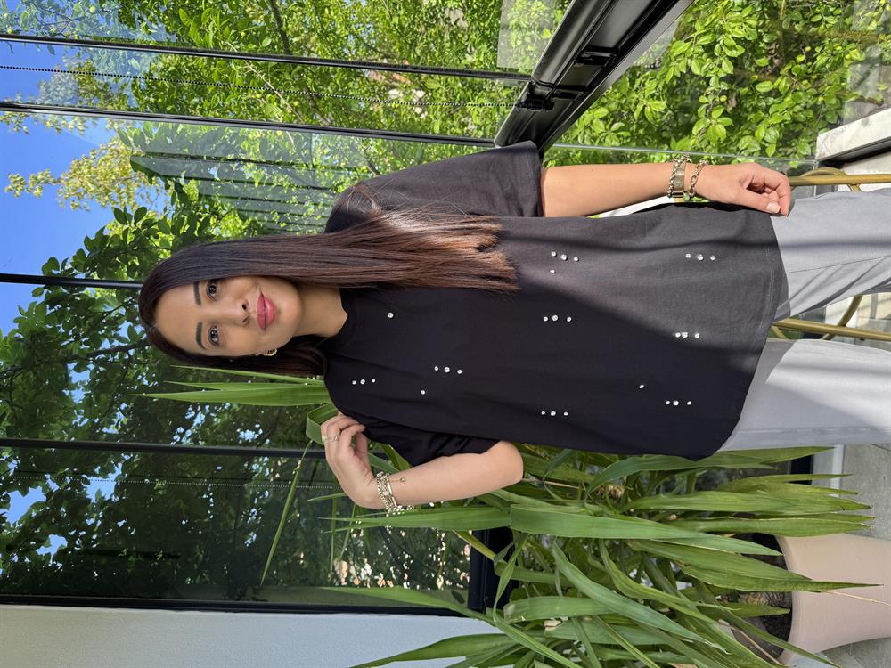 İpkyl Sıra Taşlı Tişört Siyah