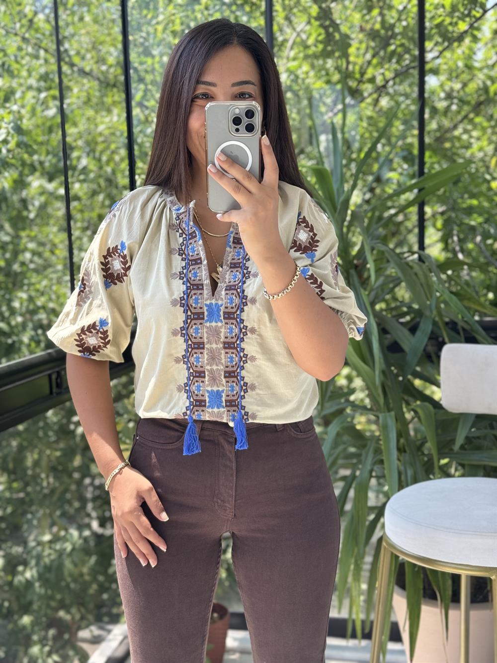 İşlemeli Nakışlı Gömlek Mavi Püsküllü