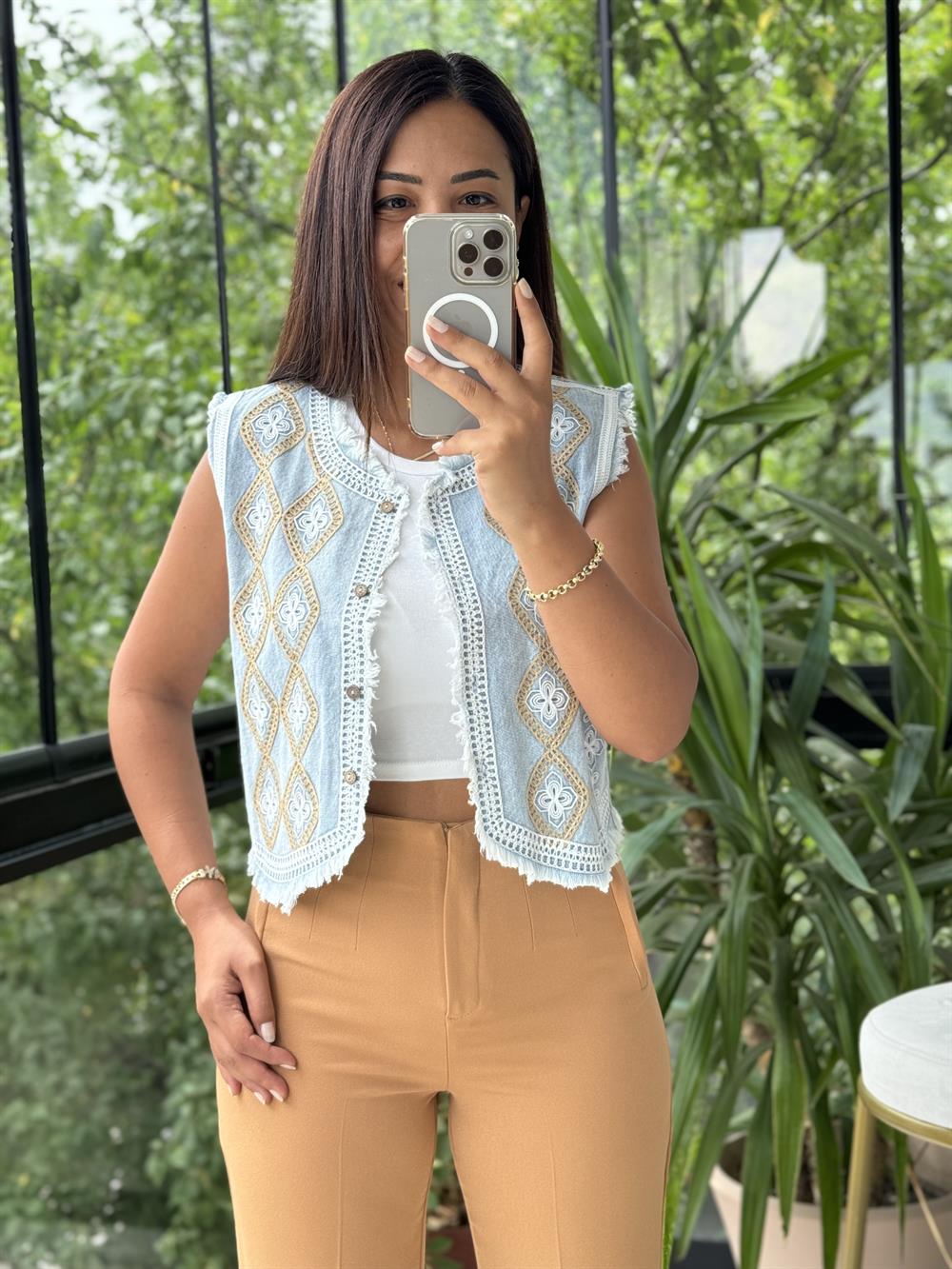 İşlemeli Yelek Mavi