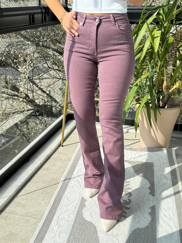 İspanyol Paça Jean Menekşe