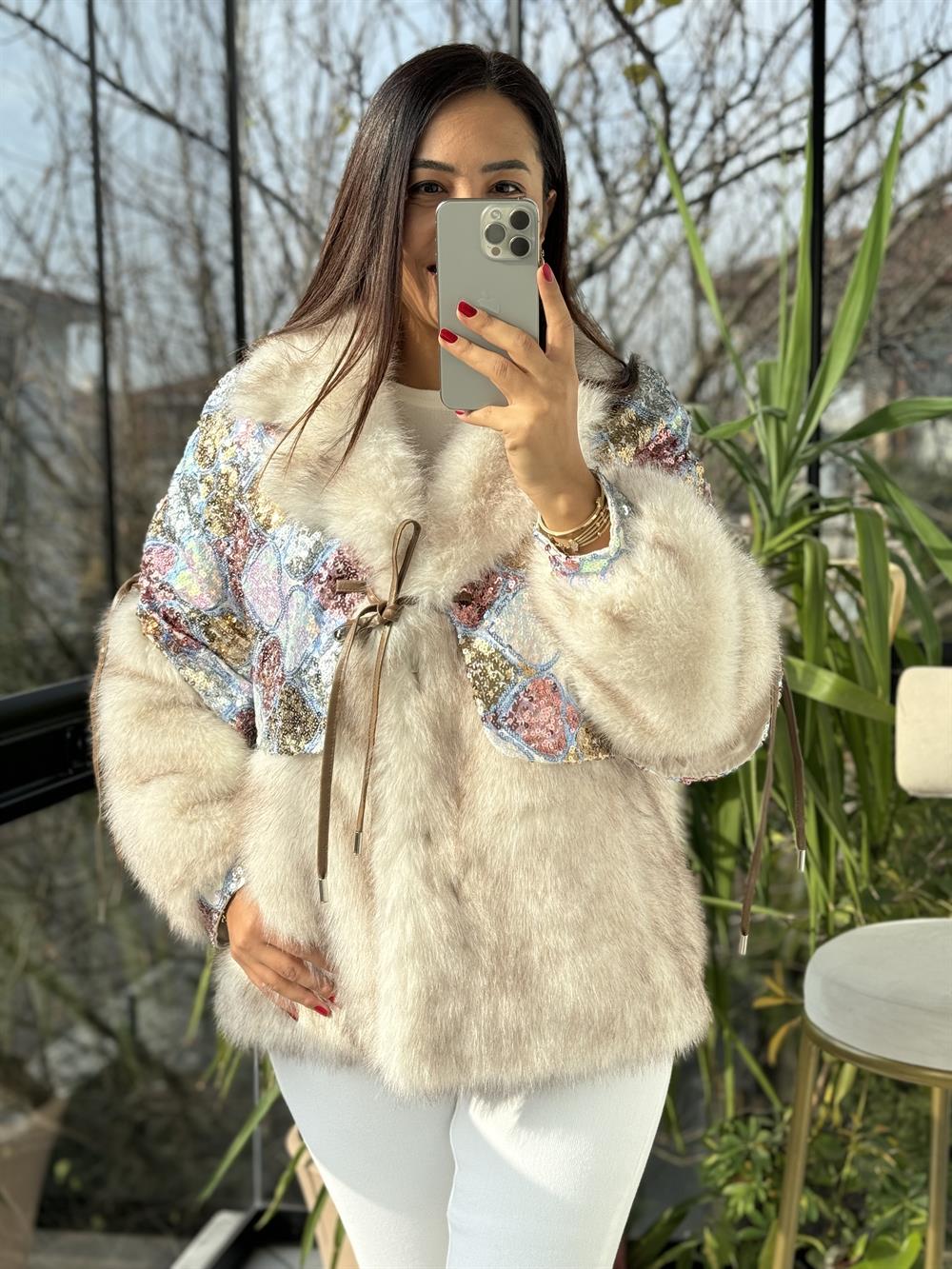 İthal Bağlamalı Payetli Kürk Ekru