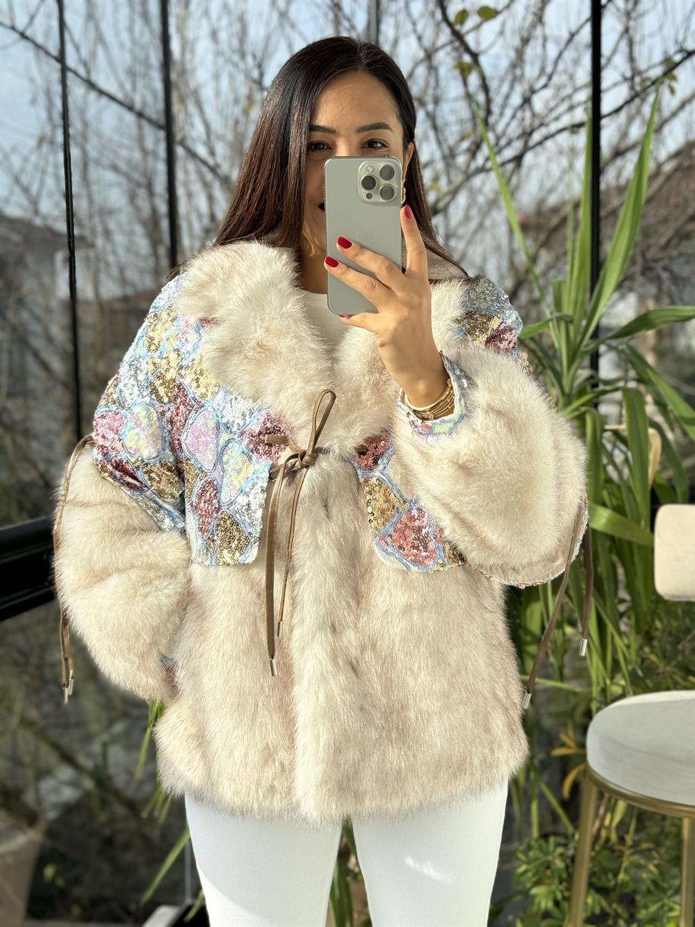 İthal Bağlamalı Payetli Kürk Ekru