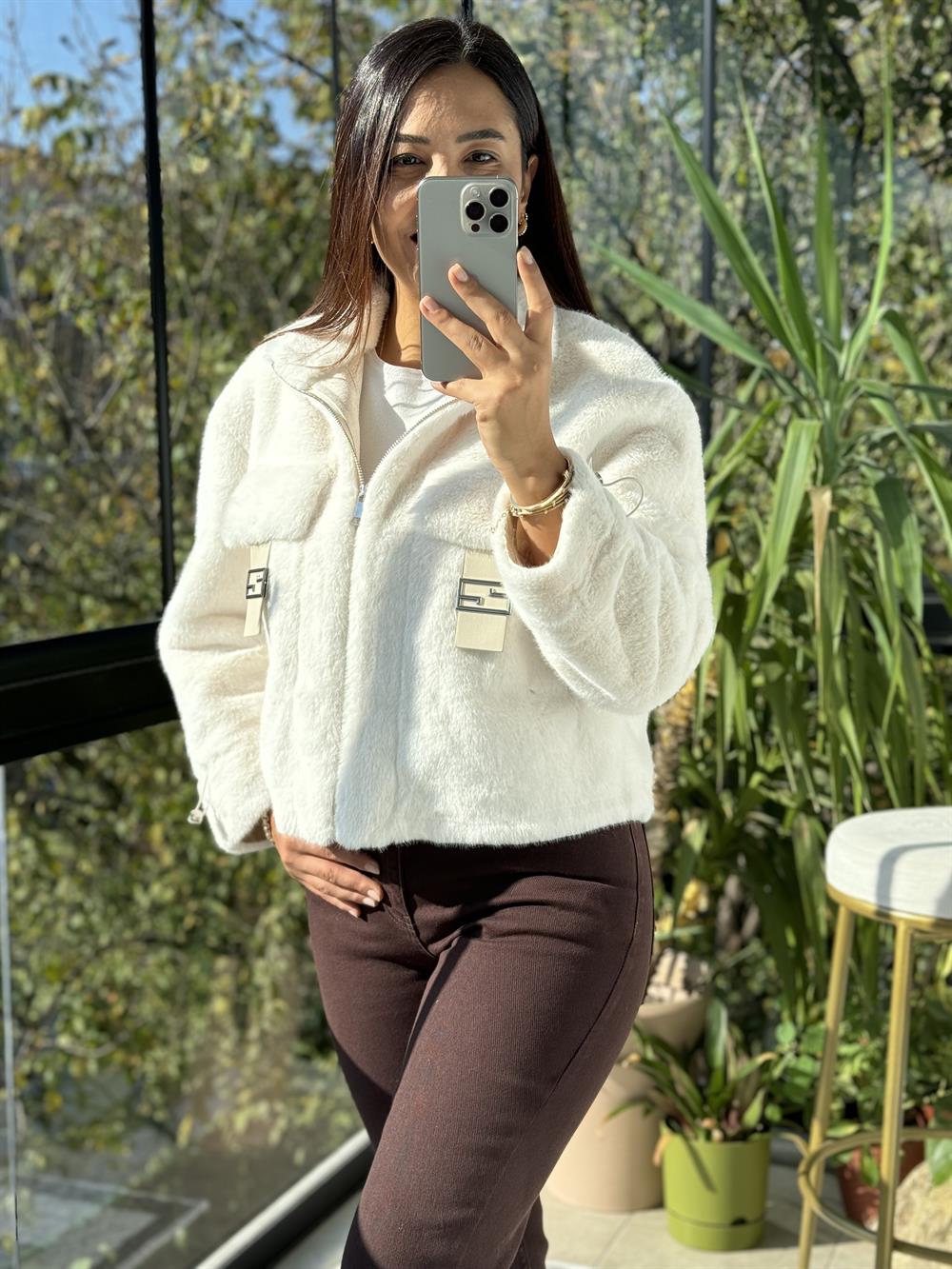 İthal Cep Detaylı Kürk Krem