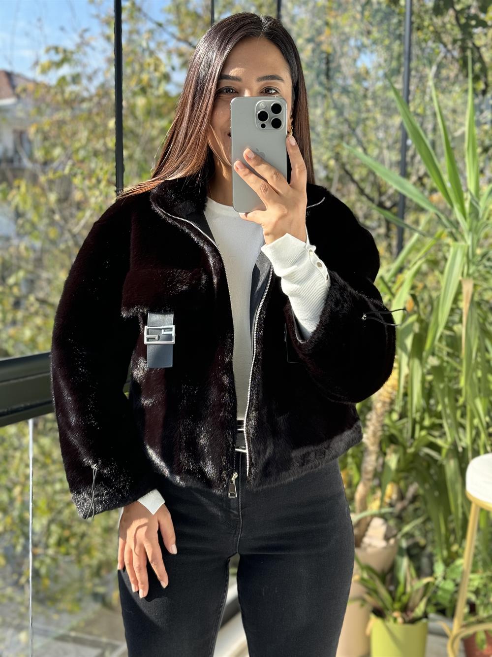 İthal Cep Detaylı Kürk Siyah