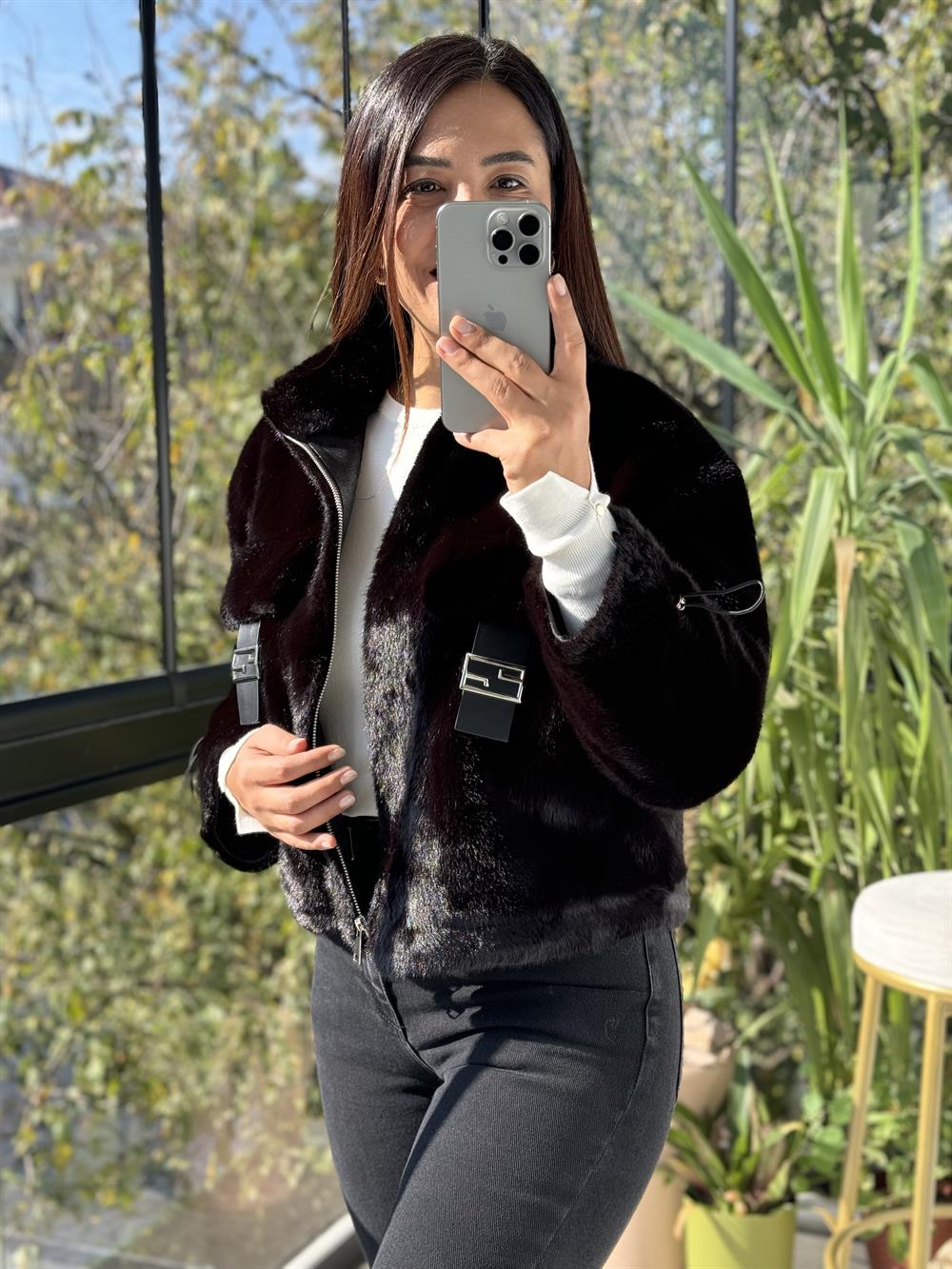 İthal Cep Detaylı Kürk Siyah