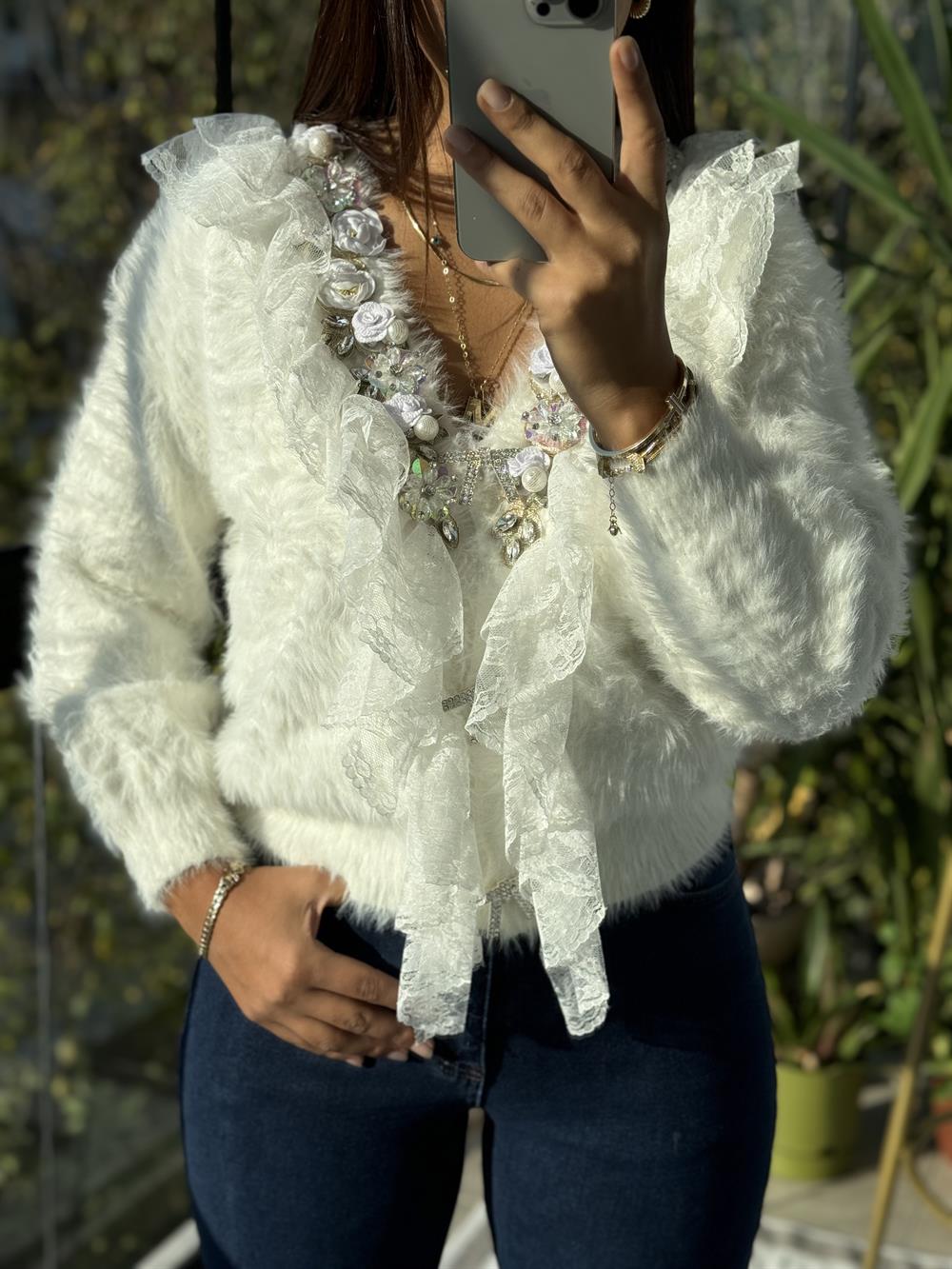 İthal Güllü İncili Hırka Beyaz