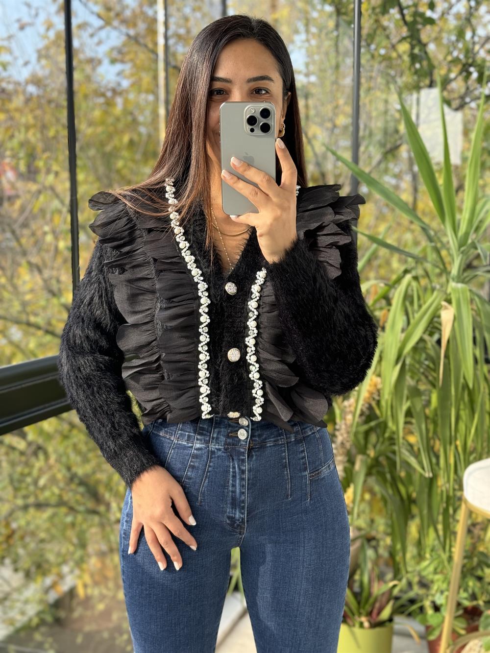 İthal incili Fırfırlı Hırka Siyah