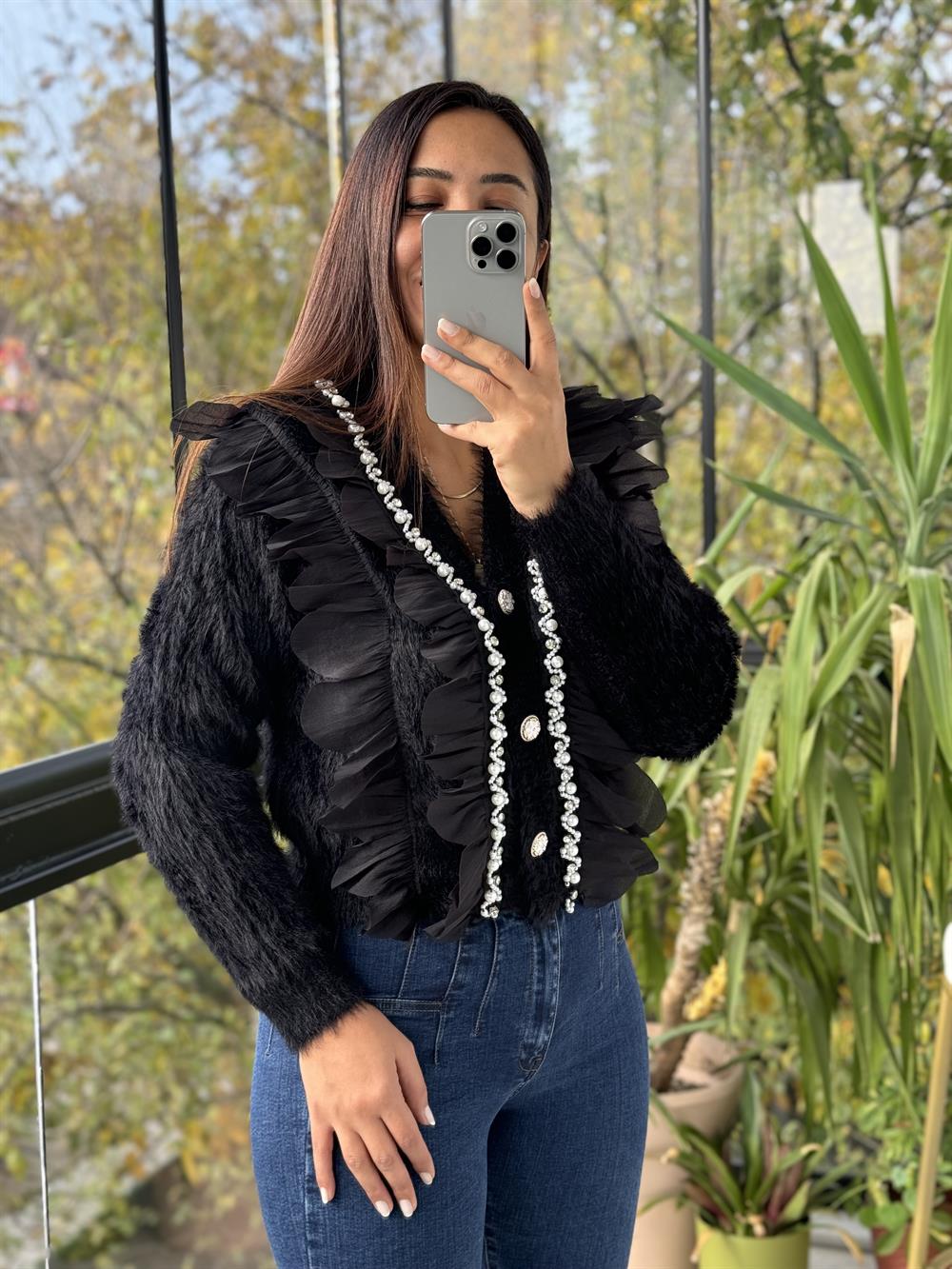 İthal incili Fırfırlı Hırka Siyah