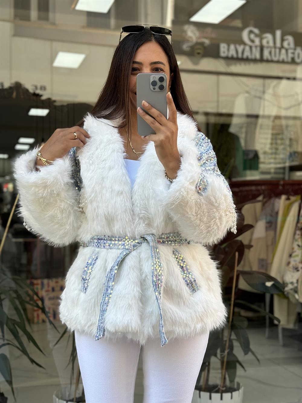 İthal İncili Kürklü Mont Mavi