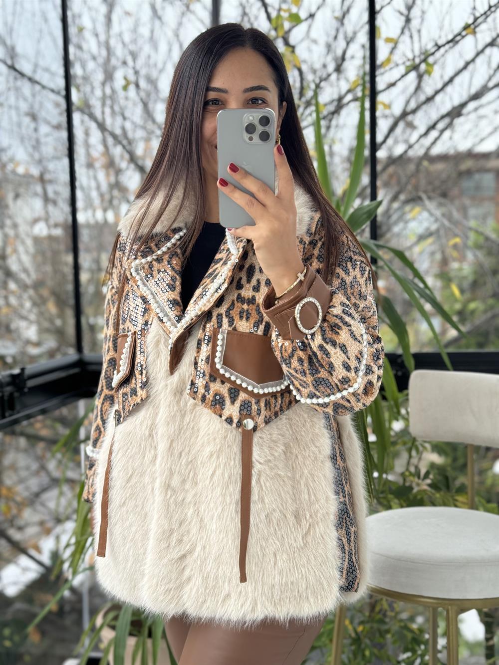 İthal İncili Payetli Deri Detaylı Kürk Leopar