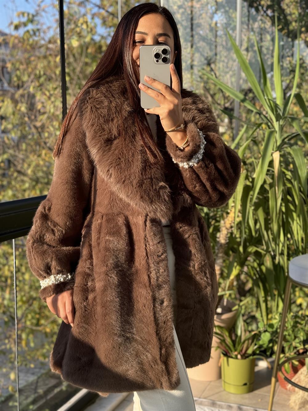 İthal Kolu İncili Kürk Kahve