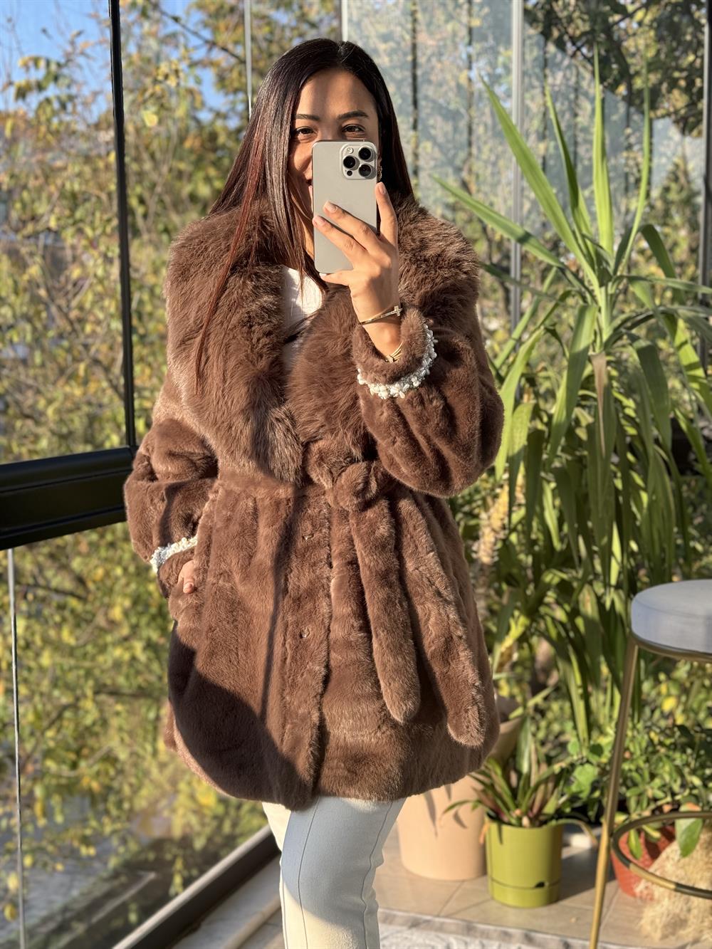 İthal Kolu İncili Kürk Kahve