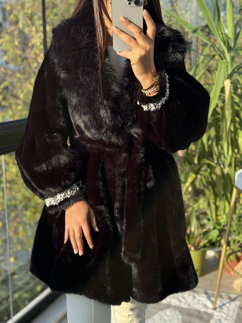 İthal Kolu İncili Kürk Siyah