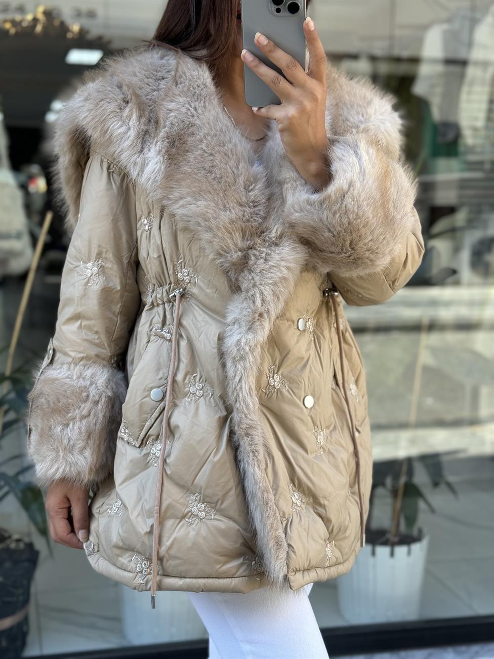 İthal Kürk Detaylı Mont Bej