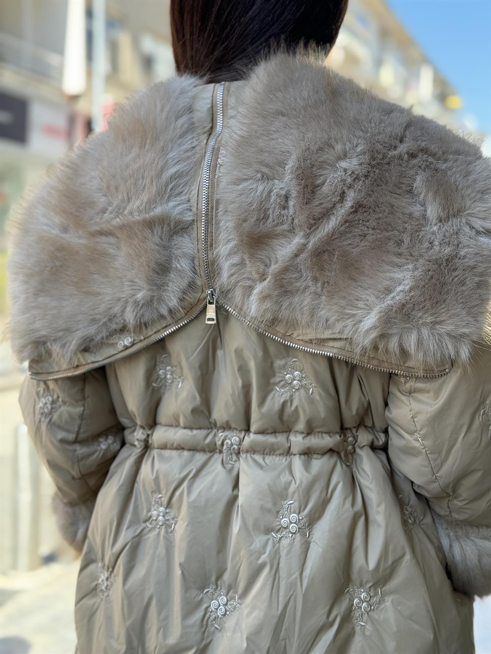 İthal Kürk Detaylı Mont Bej