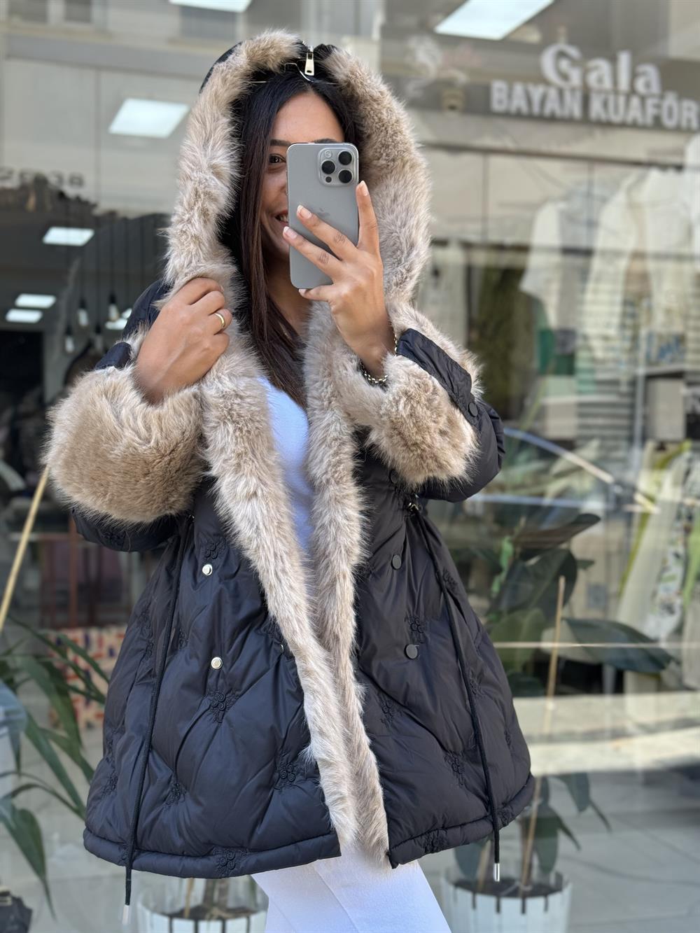 İthal Kürk Detaylı Mont Siyah