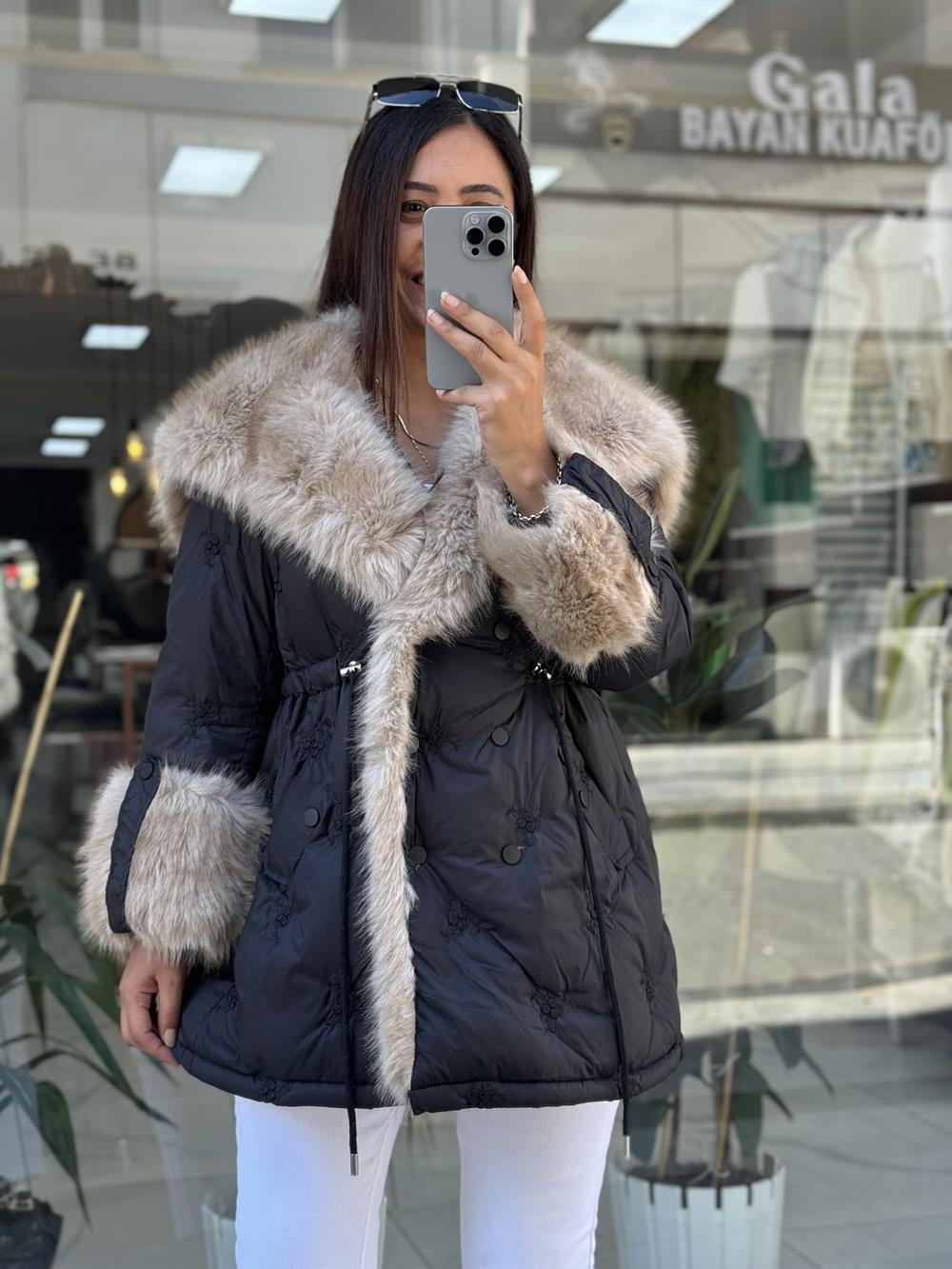 İthal Kürk Detaylı Mont Siyah