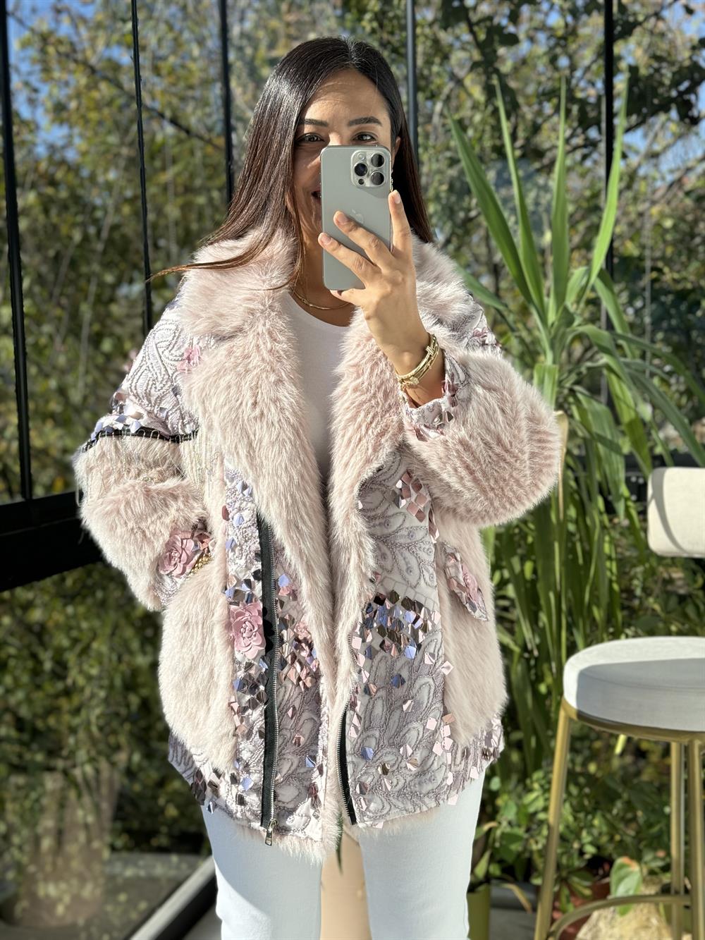 İthal Kürk Gül Detaylı Mont Pembe