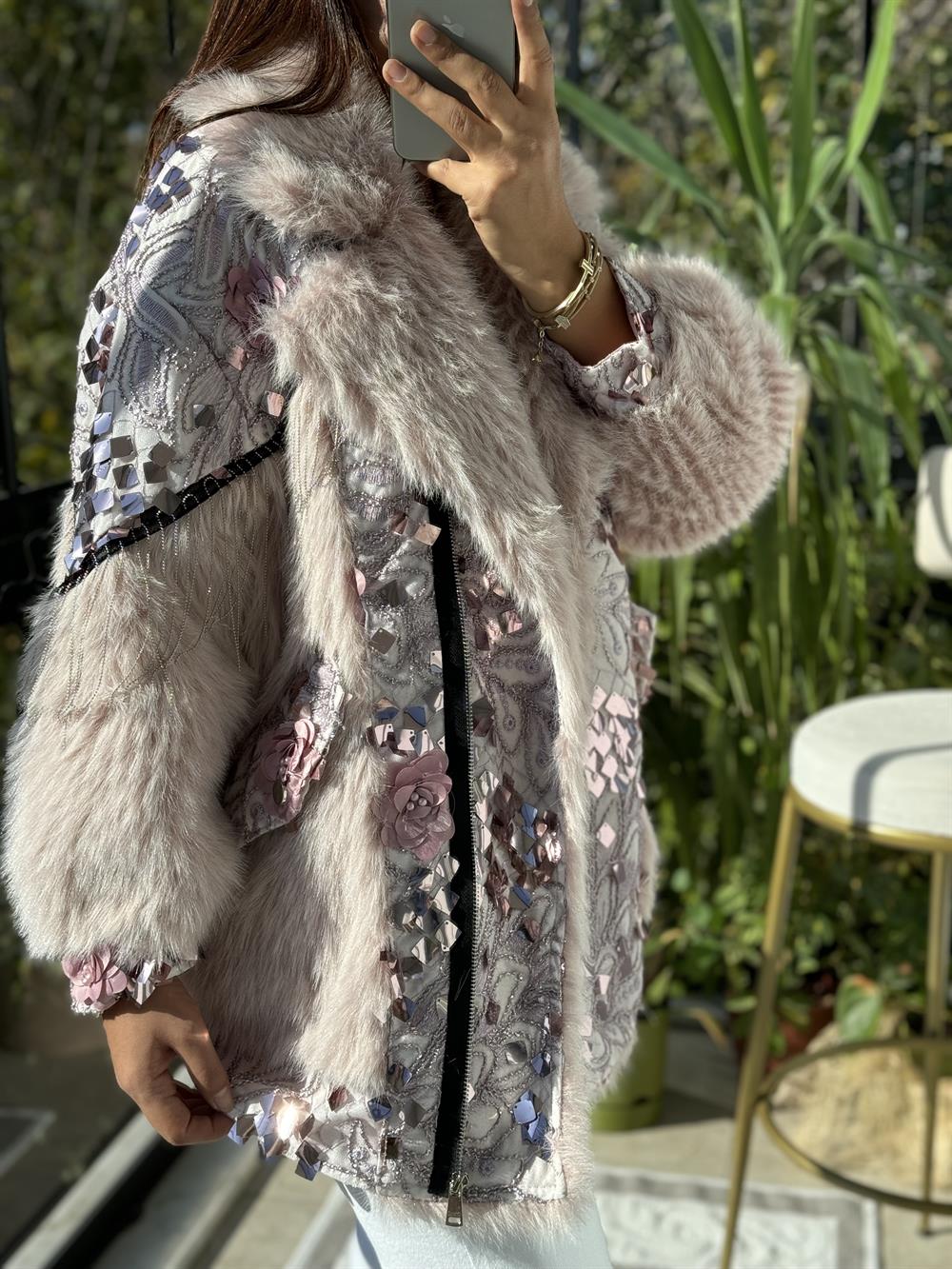 İthal Kürk Gül Detaylı Mont Pembe