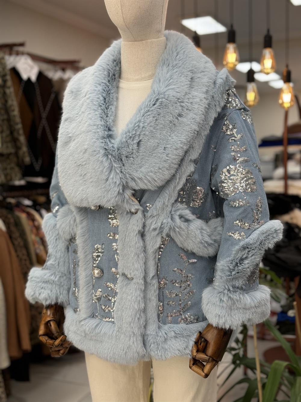 İthal Kürklü Payet Detaylı Mont Mavi