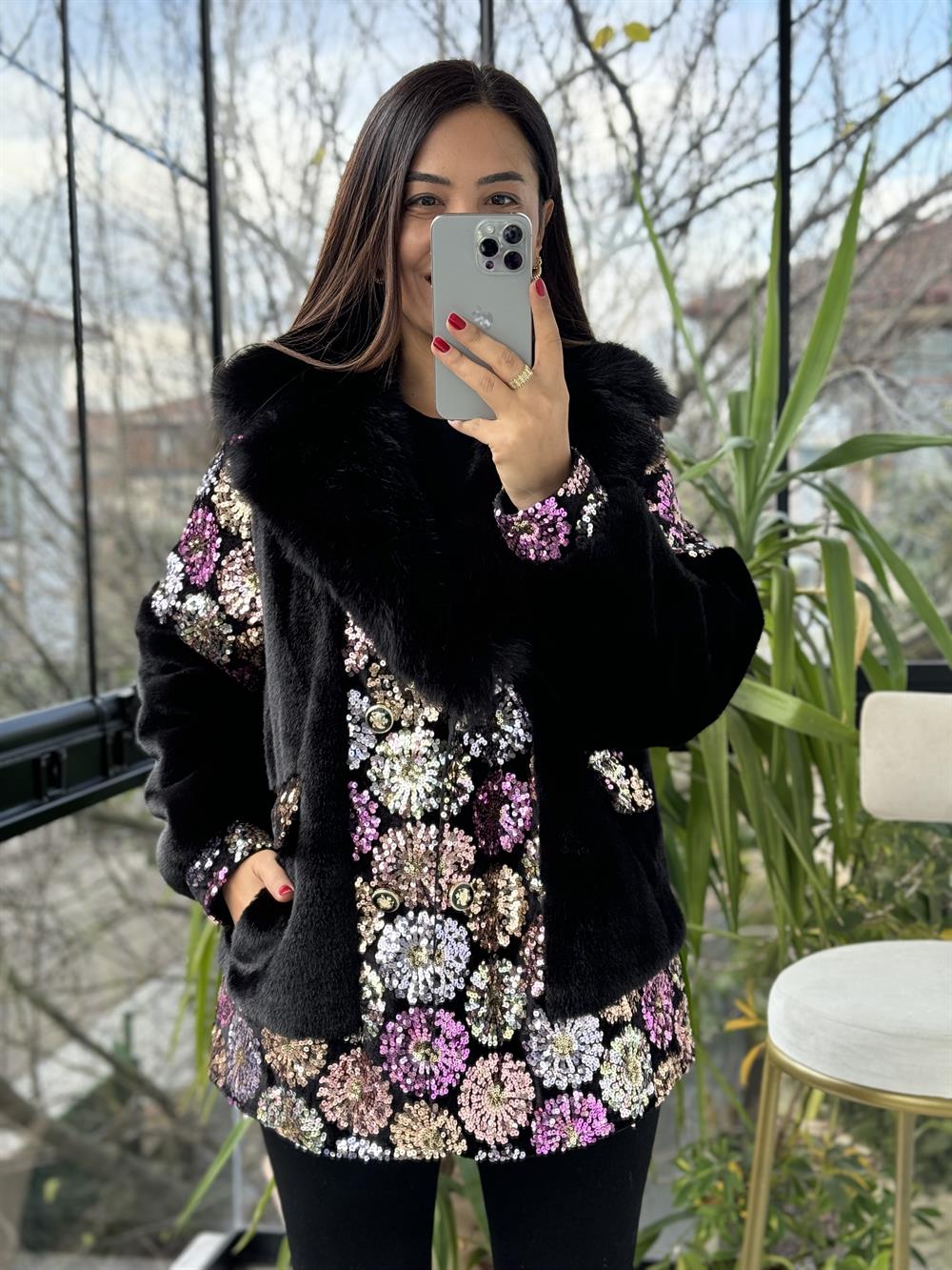 İthal Kürklü Renkli Çiçek Payetli Siyah