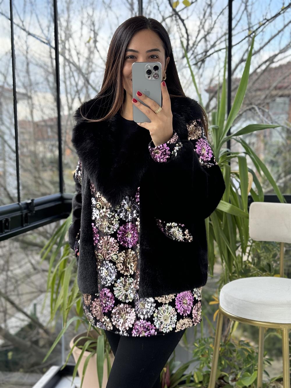 İthal Kürklü Renkli Çiçek Payetli Siyah