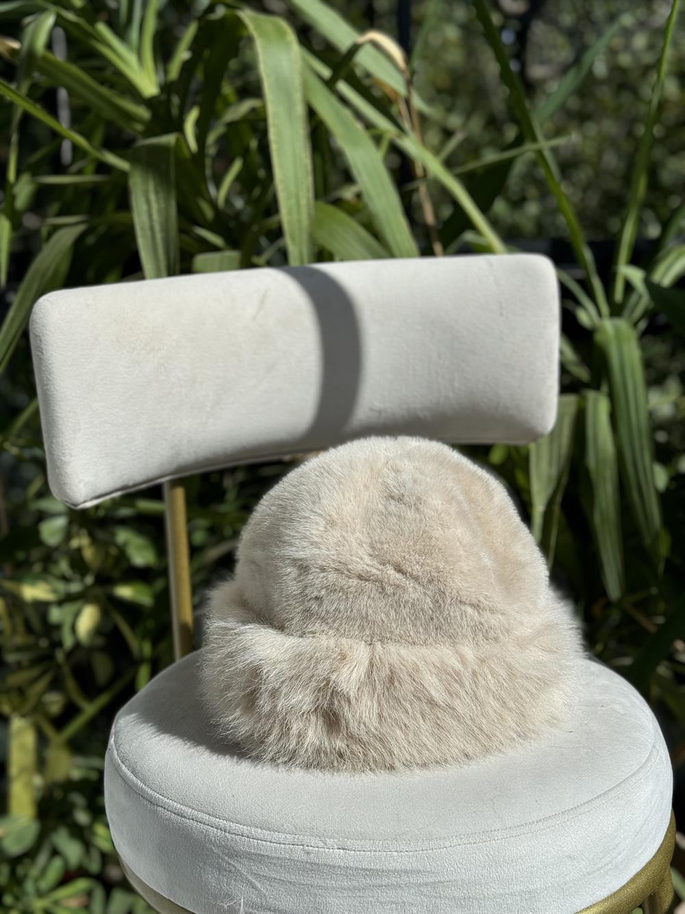 İthal Kürklü Şapka Krem