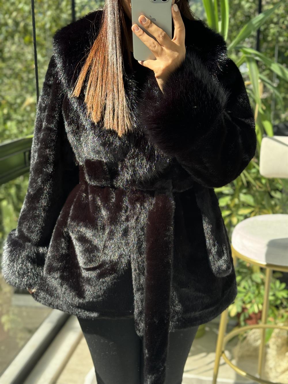 İthal Kuşaklı Kürk Siyah