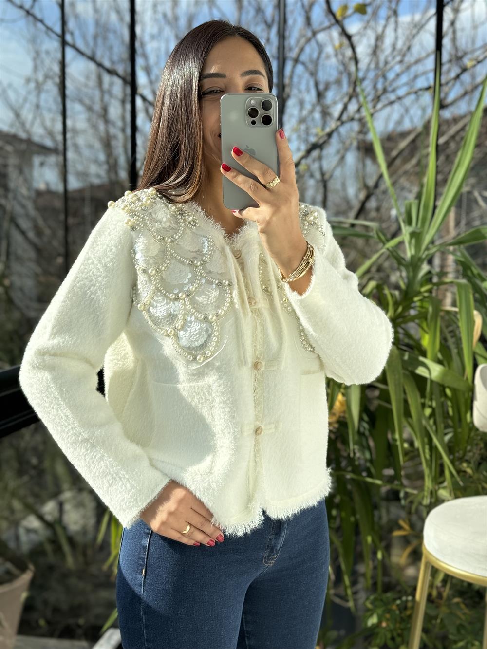 İthal Omzu Payetli Hırka Ceket Ekru