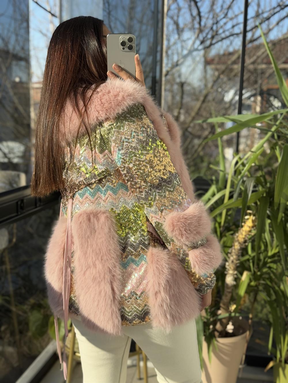 İthal Payetli Kemerli Kürk Pembe