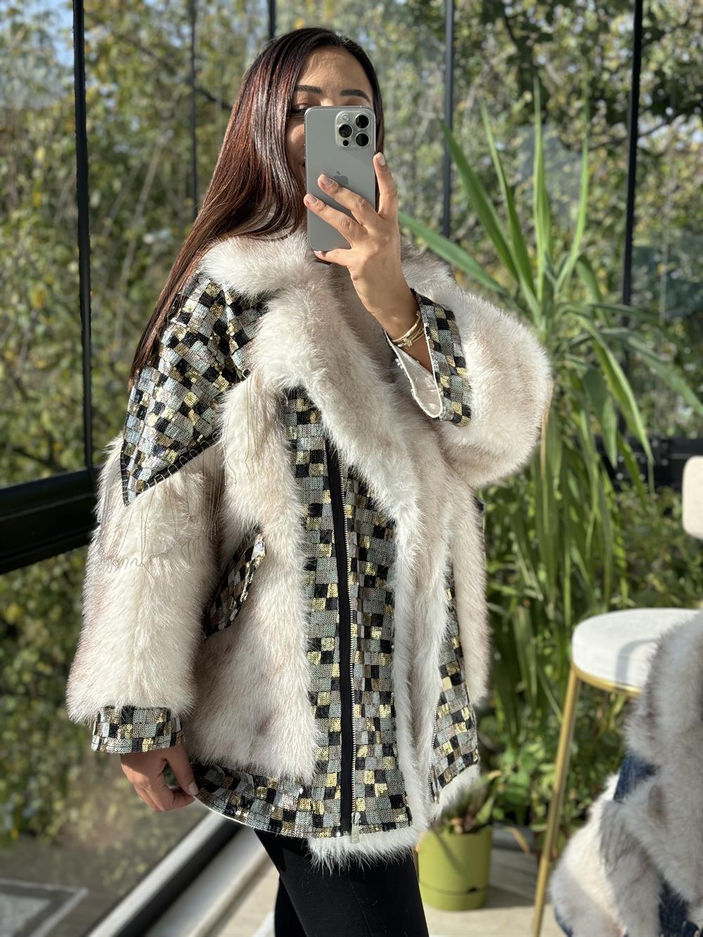 İthal Pul Detaylı Kürk Renkli