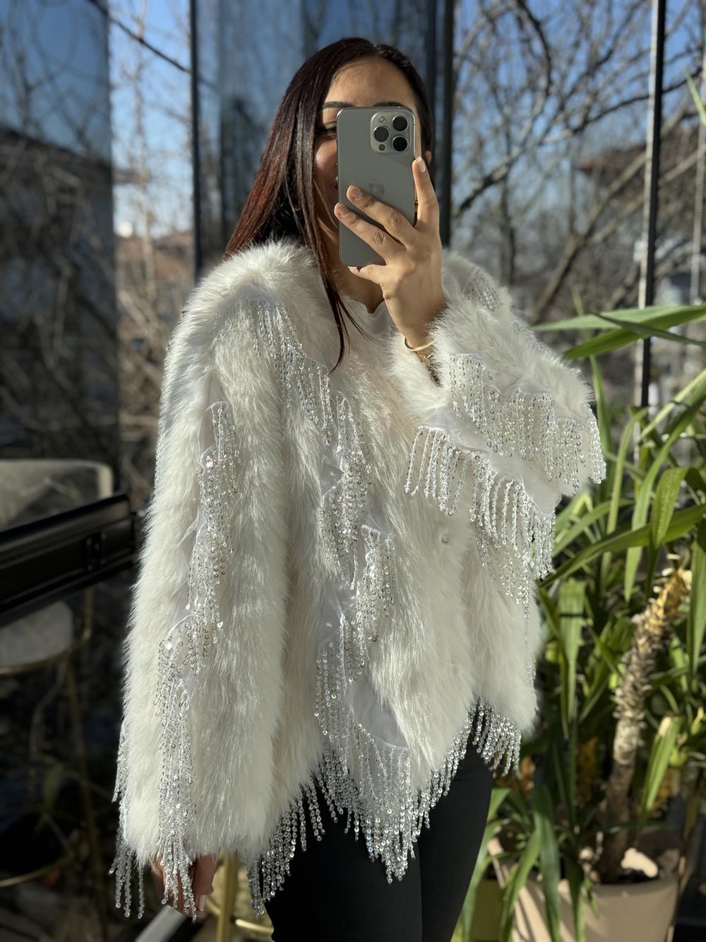 İthal Sallantılı Payetli Kürklü Ceket Krem