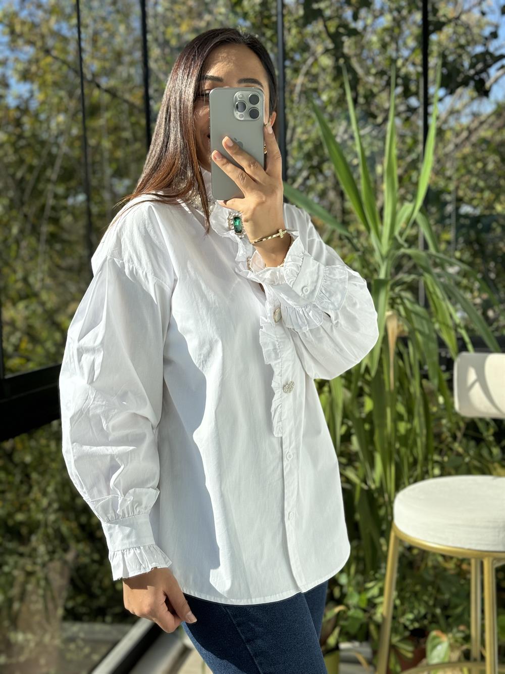 İthal Taş Detaylı Broşlu Gömlek Beyaz