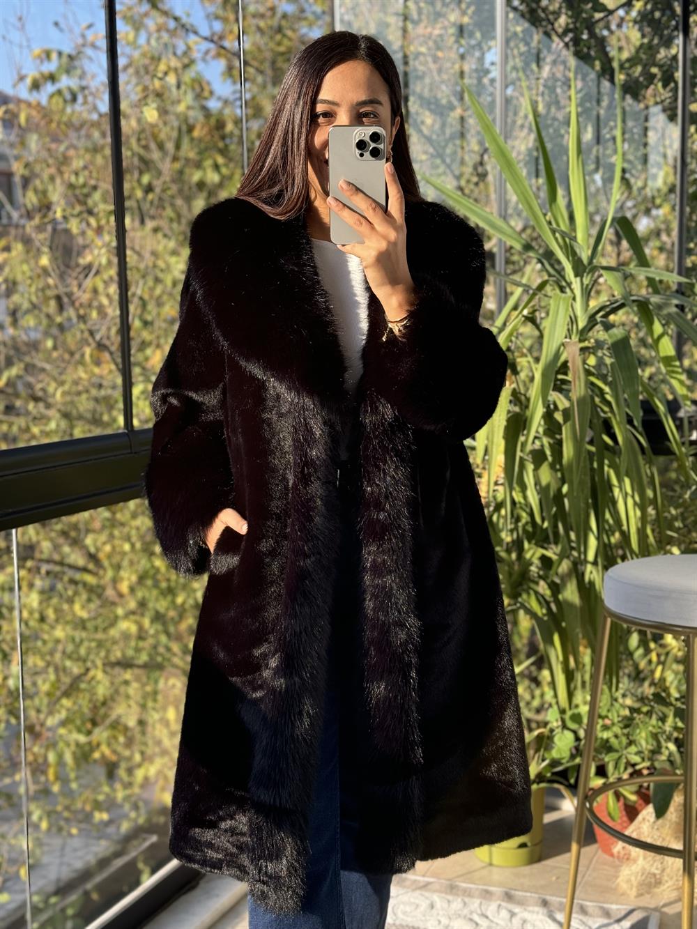 İthal Yakalı Uzun Kaban Siyah