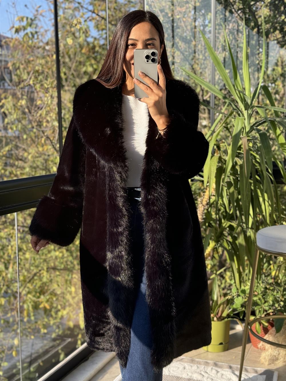 İthal Yakalı Uzun Kaban Siyah