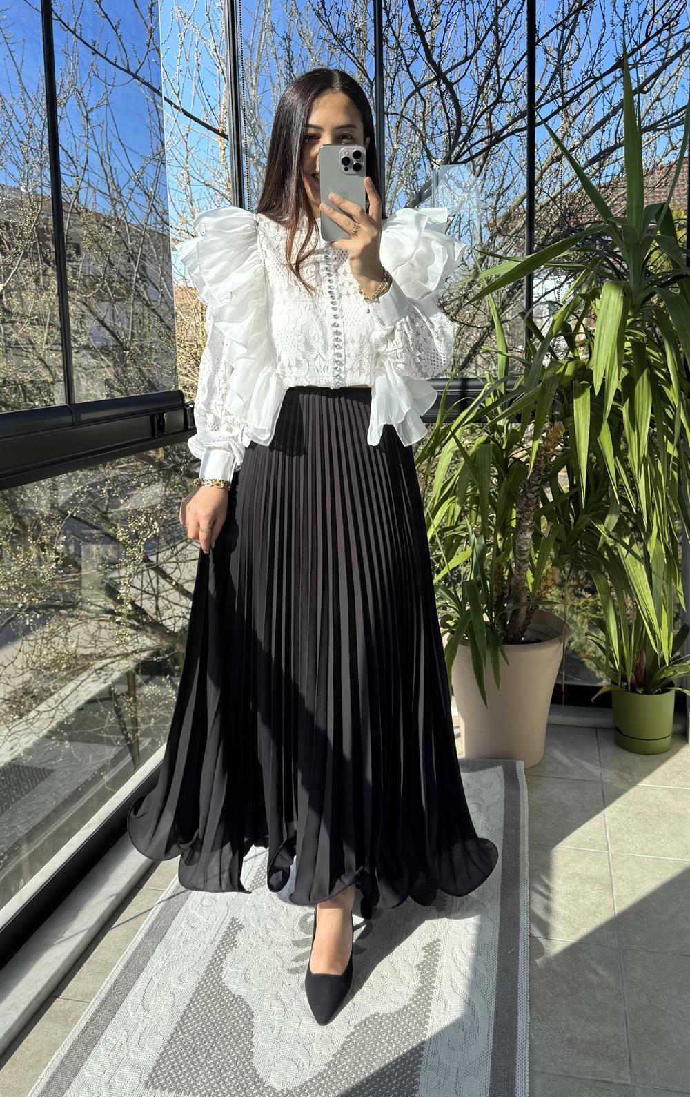 İthal Yanları Fırfırlı Bluz Beyaz