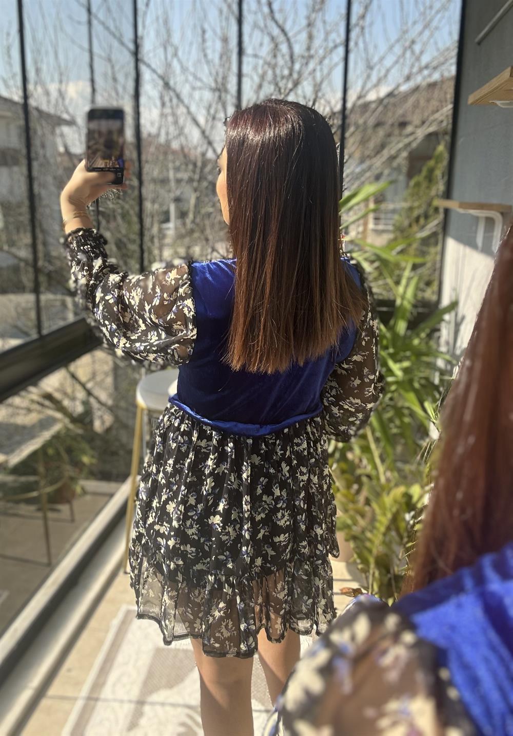 Kadife Detaylı Elbise Sax Mavi