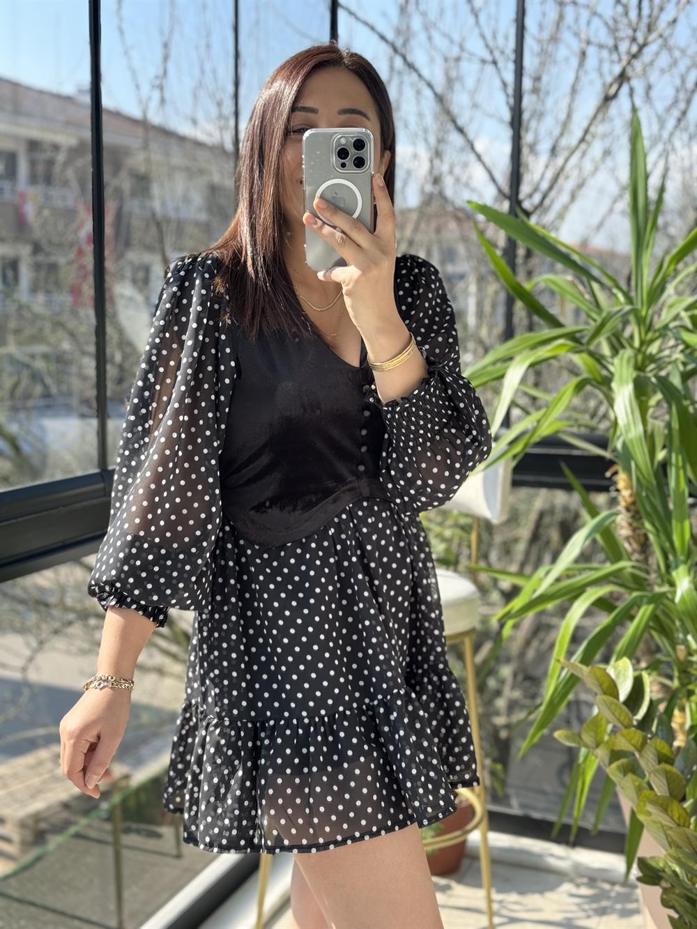 Kadife Detaylı Elbise Siyah