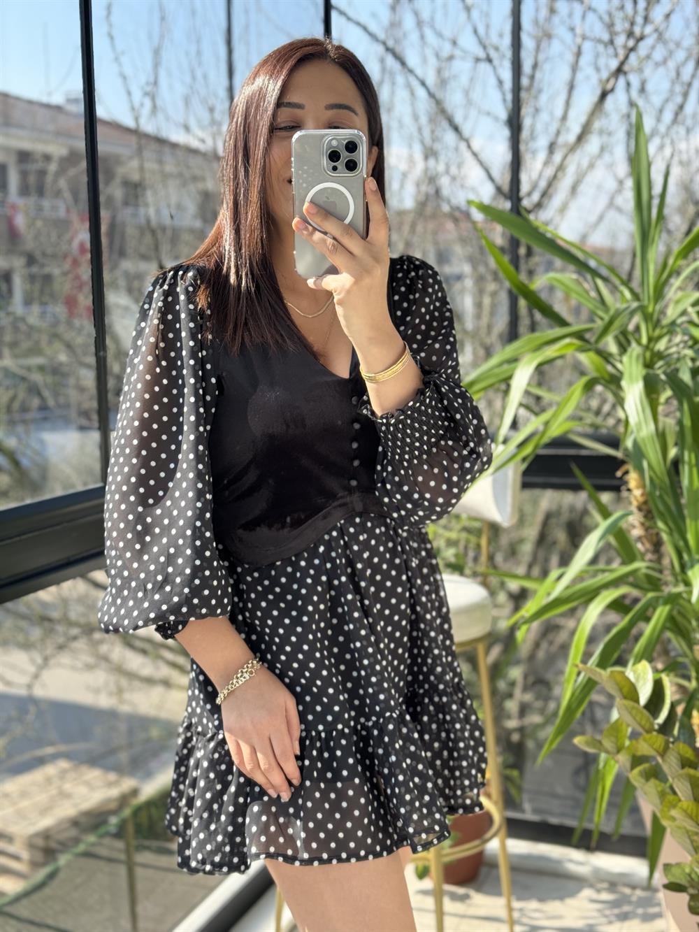 Kadife Detaylı Elbise Siyah