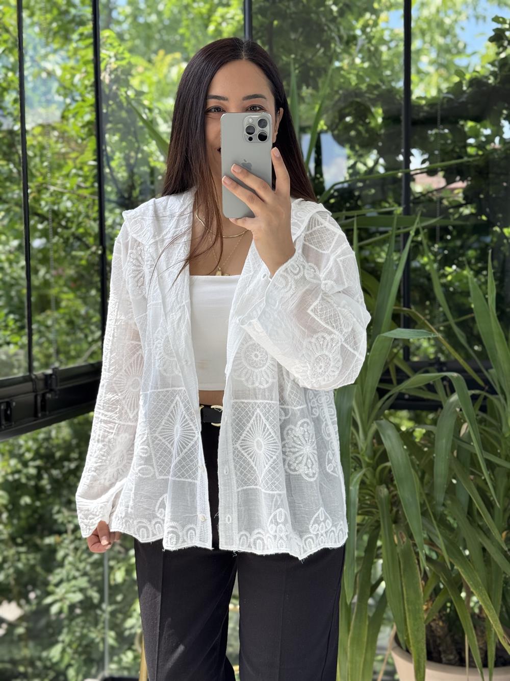 Kapşonlu Desenli işlemeli Hırka Beyaz